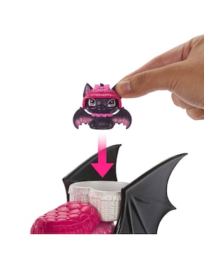 Muñeca Monster High Draculaura con scooter
