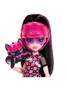 Muñeca Monster High Draculaura con scooter
