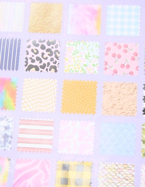Libro para colorear con stickers Crayola Creations Runway Fashion Graphic Journal Set