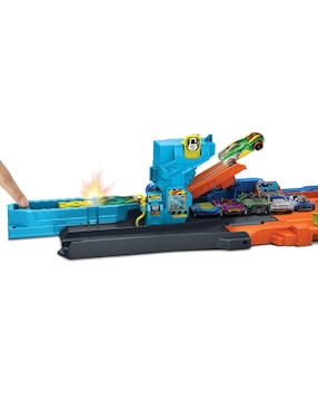 Pista armable Hot Wheels Garage de Acrobacias