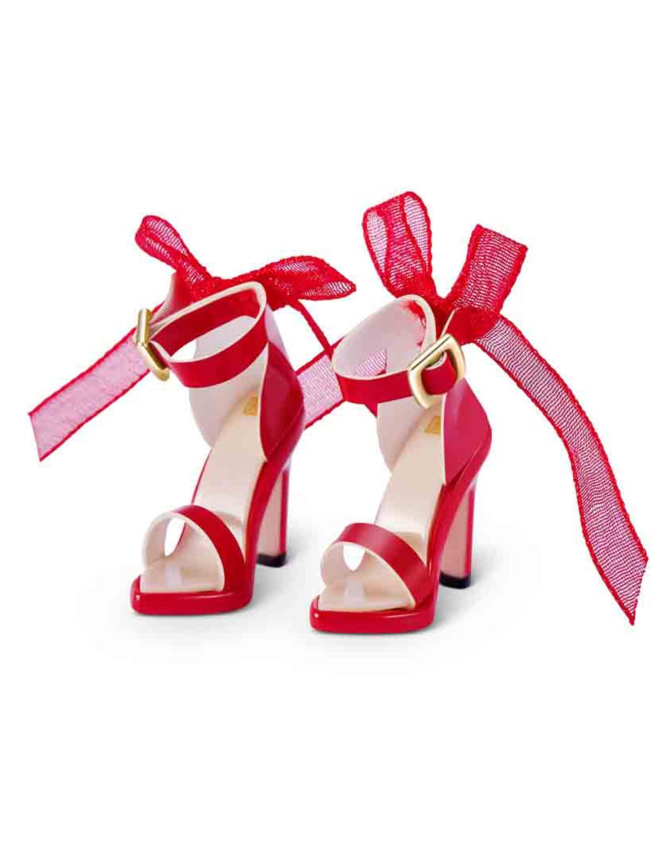 Figura Mini Brands! sorpresa 9