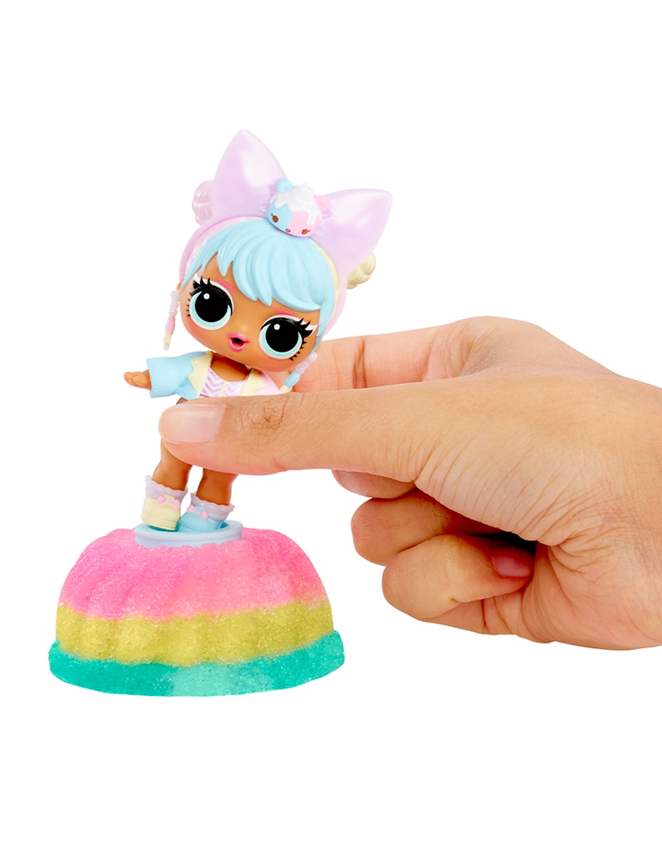 Figura articulada Surprise Mix and Make Birthday Cake collectors 4