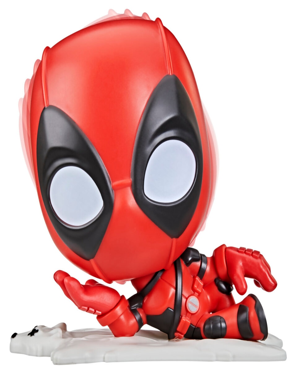 Figura Deadpool deluxe con luz y sonido 2