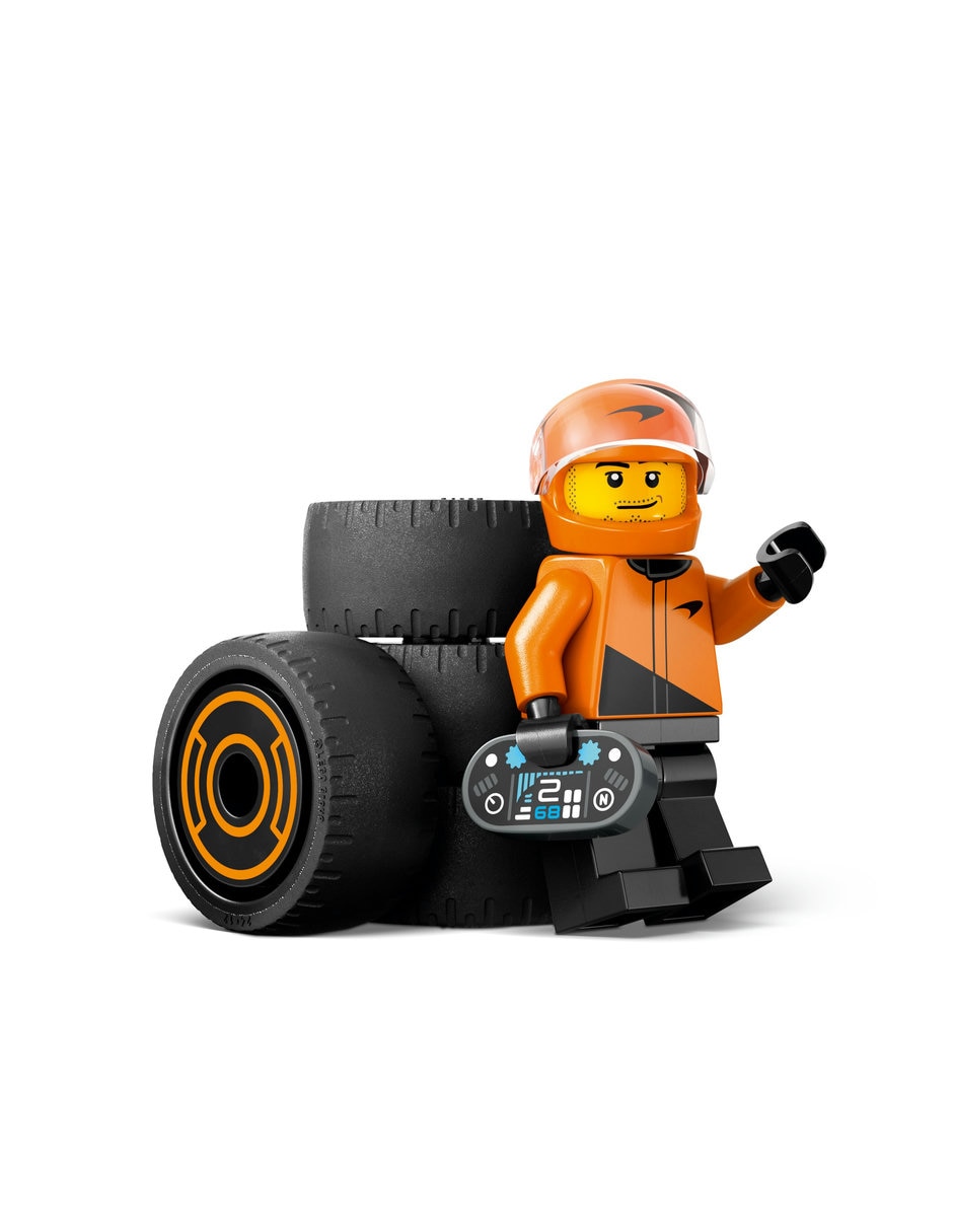 Piloto de F1® con Auto McLaren City 5