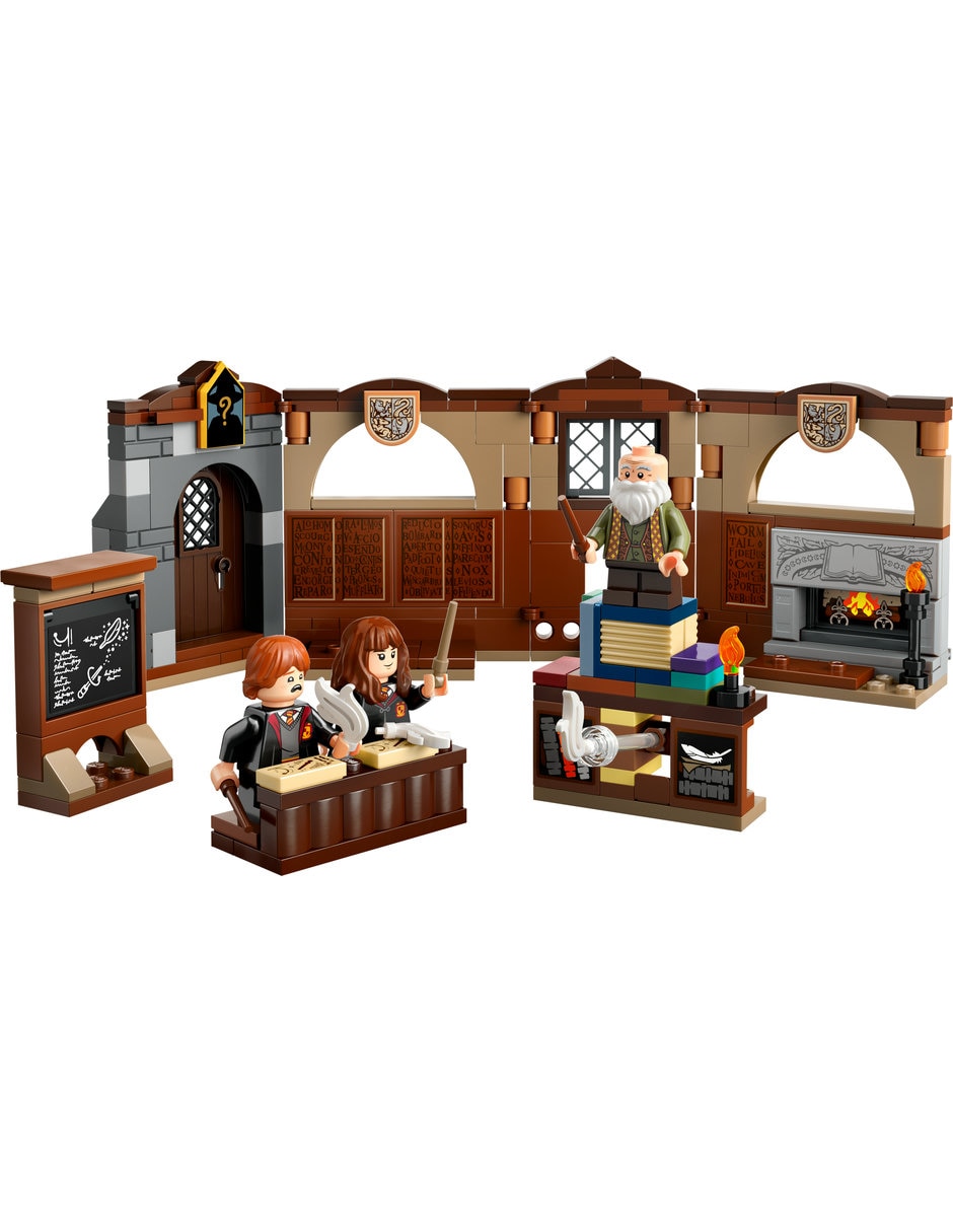 Castillo de Hogwarts™: Clase de Encantamientos Harry Potter TM 8