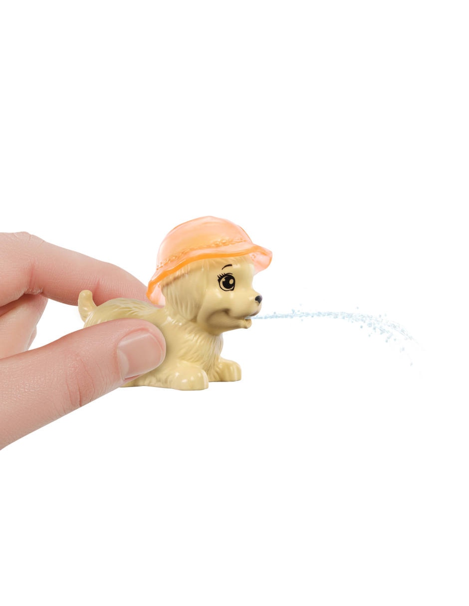 Muñeca Fiesta en la piscina con perritos 4