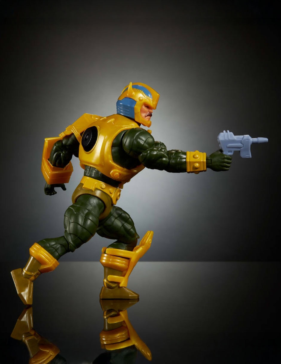 Figura de acción articulada Transformers Bumblebee especial 4